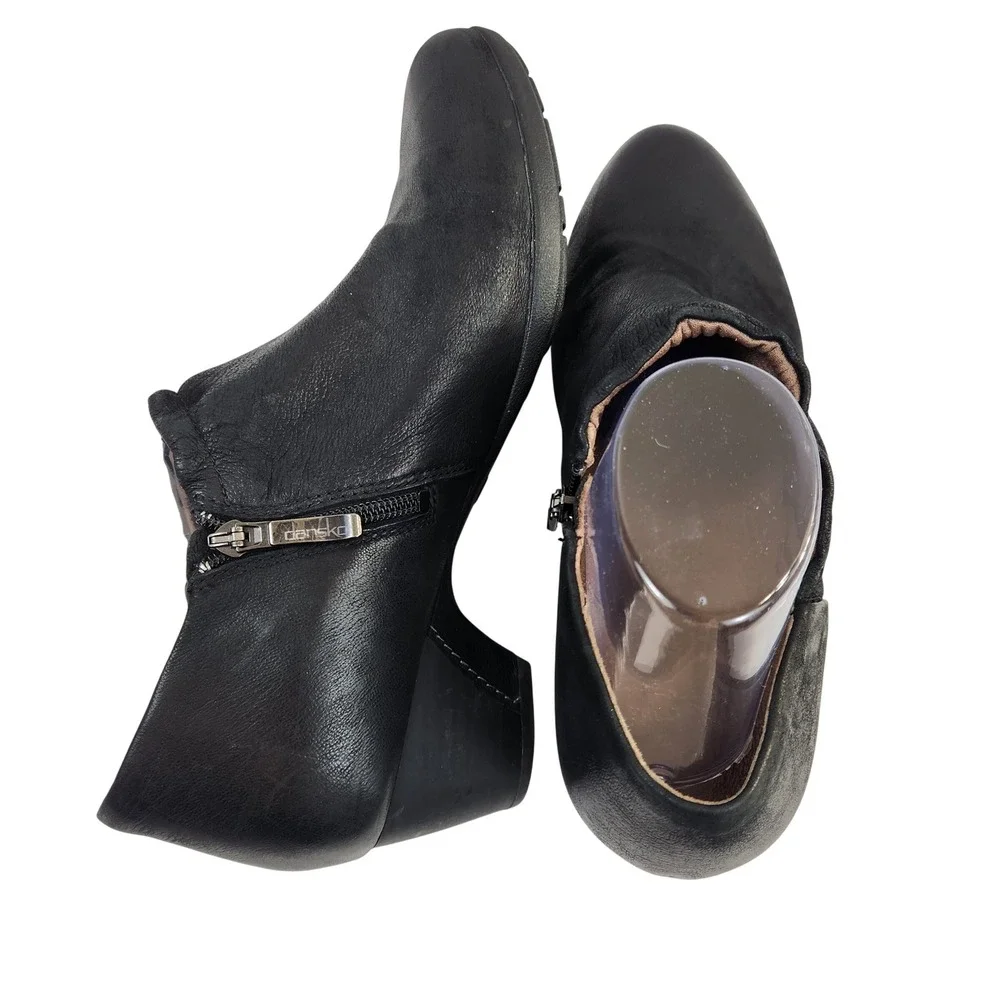 Dansko preowned look